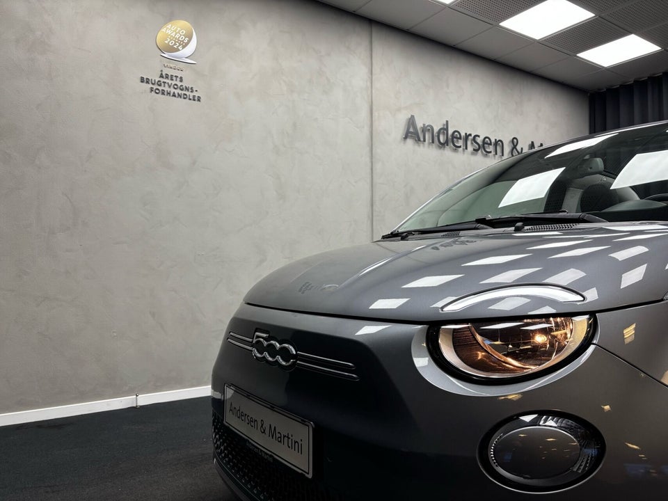 Fiat 500e 42 Icon Cabrio 2d