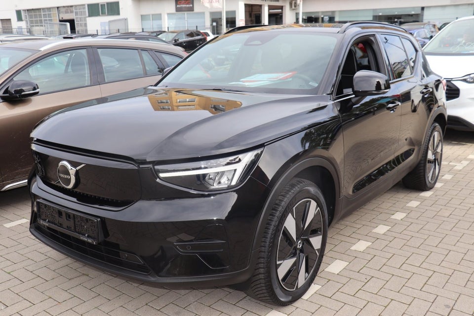 Volvo XC40 ReCharge Twin Plus 5d