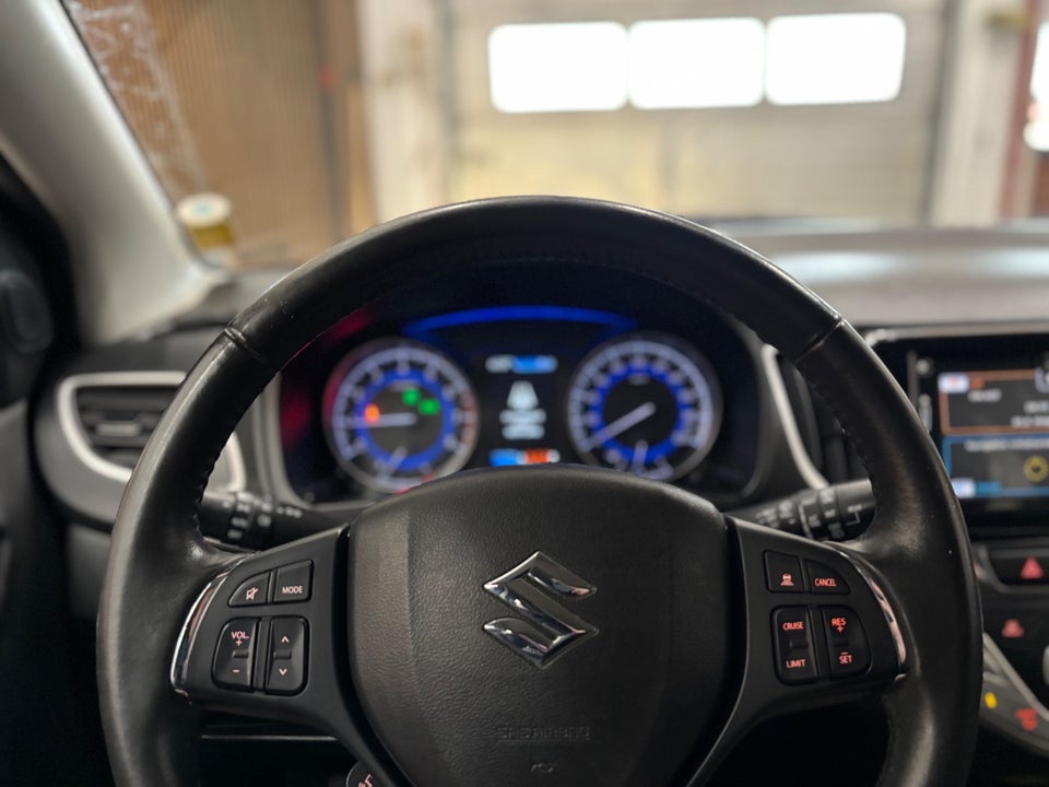 Suzuki Baleno 1,0 Boosterjet Exclusive 5d