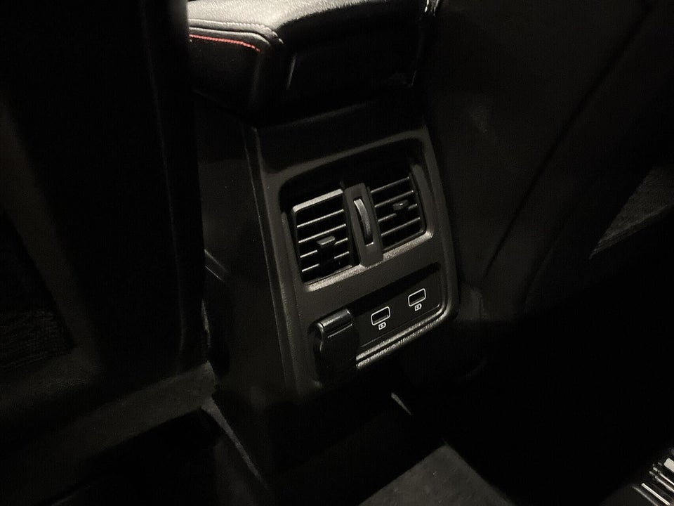 Renault Captur 1,6 E-Tech R.S. Line 5d