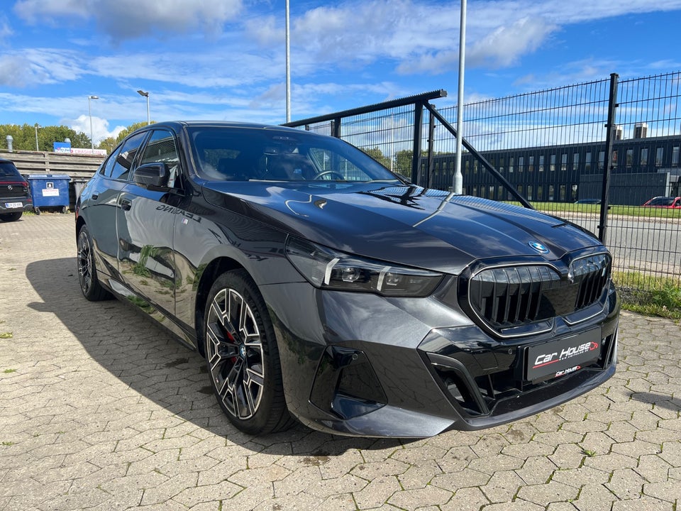 BMW i5 eDrive40 M-Sport Pro 4d