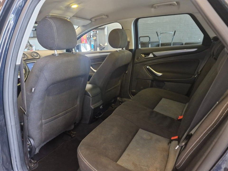 Ford Mondeo 2,0 TDCi 140 Collection stc. 5d