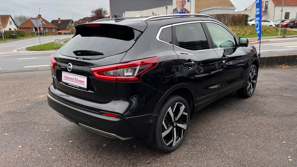 Nissan Qashqai 1,2 Dig-T 115 Tekna+ 5d