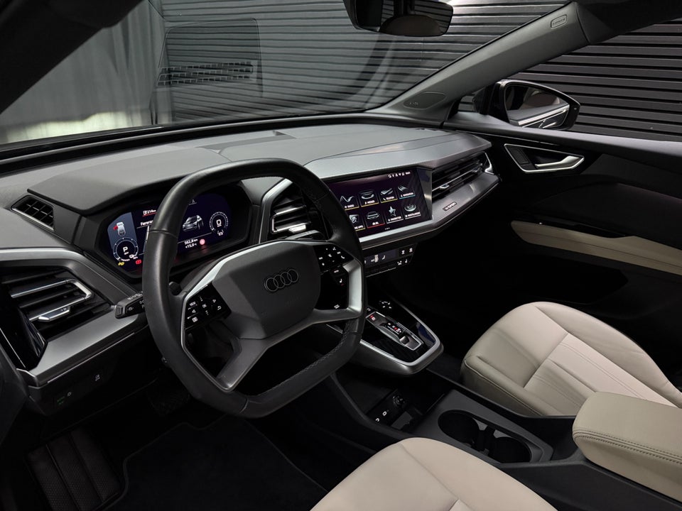 Audi Q4 e-tron 45 Progress 5d