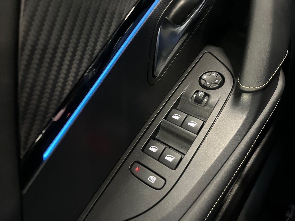 Peugeot e-2008 54 GT Sky 5d