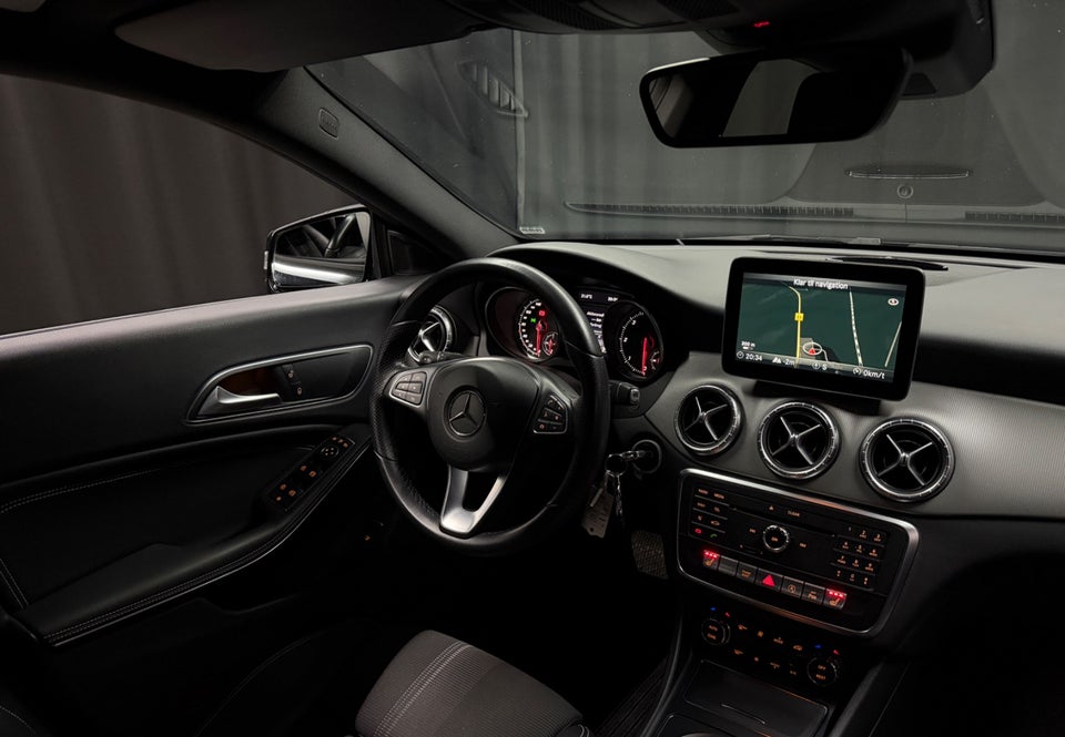Mercedes CLA200 d 2,2 Coupé 4d