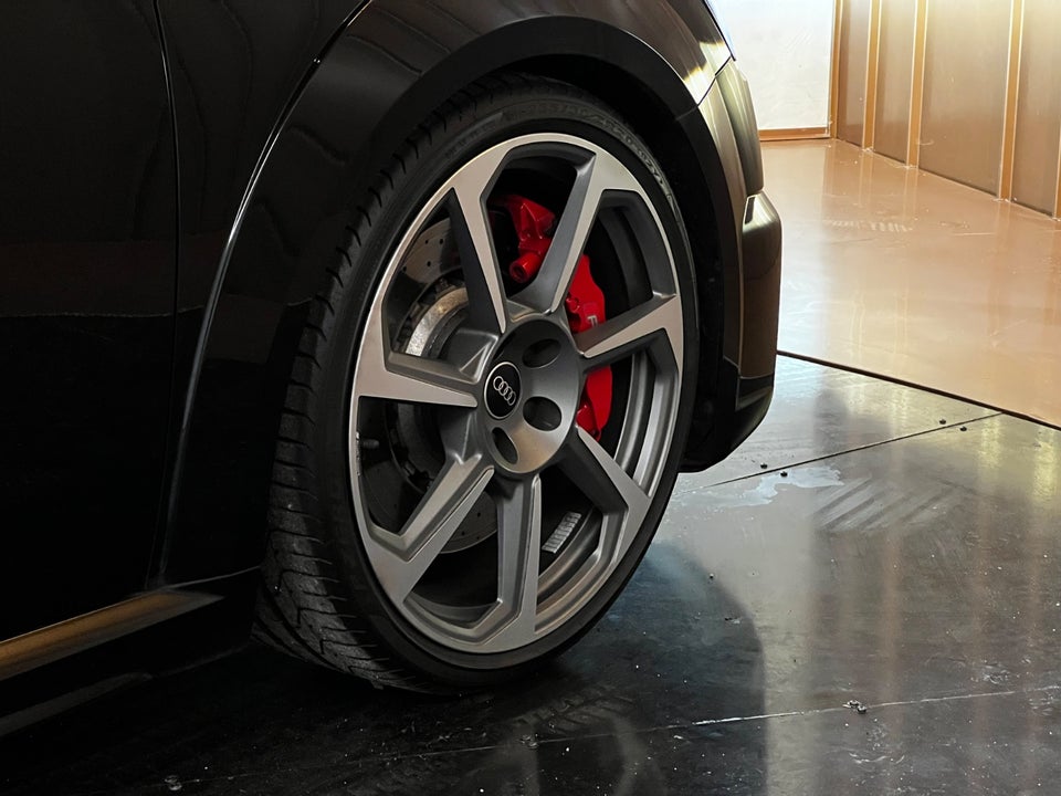 Audi TT RS 2,5 TFSi Coupé quattro S-tr. 2d