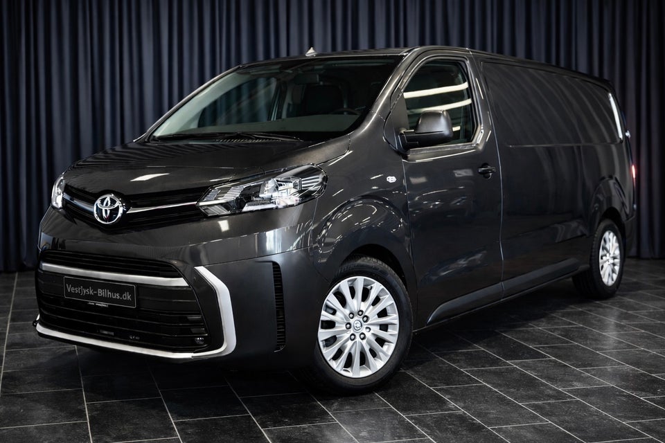 Toyota ProAce 75 Long Comfort Master