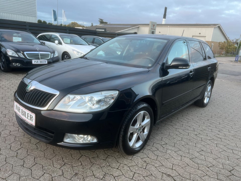 Skoda Octavia 1,2 TSi 105 Ambiente Combi 5d