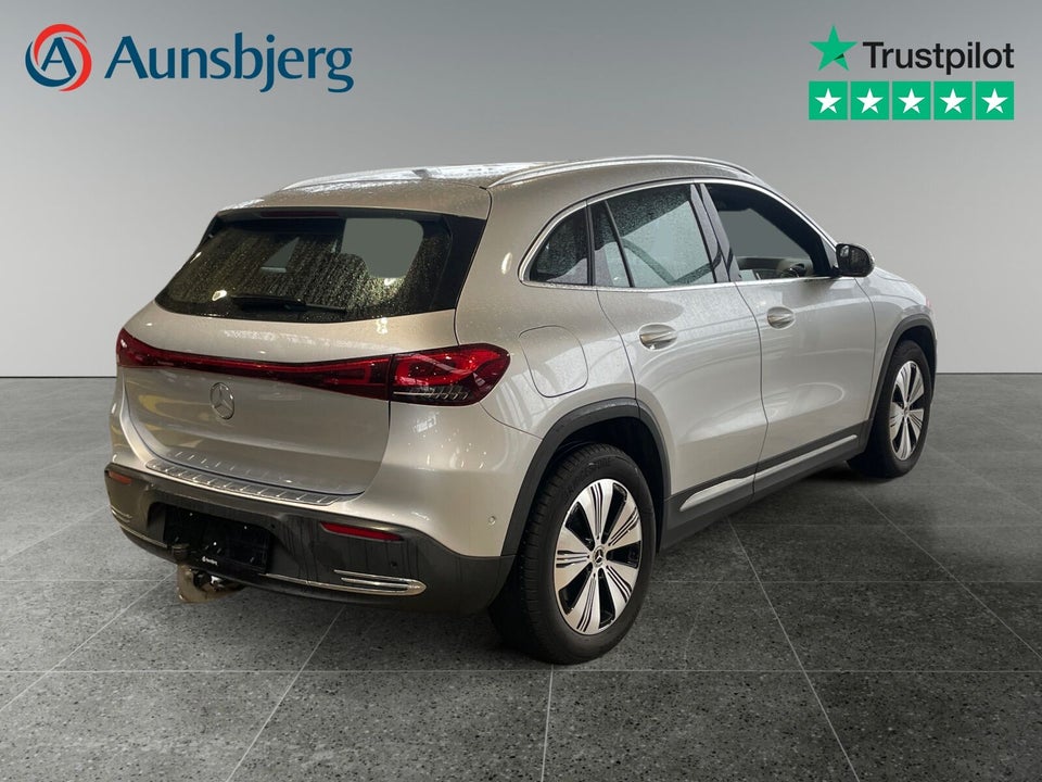 Mercedes EQA300 Progressive 4Matic 5d