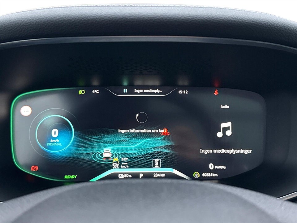 MG Marvel R Luxury 5d