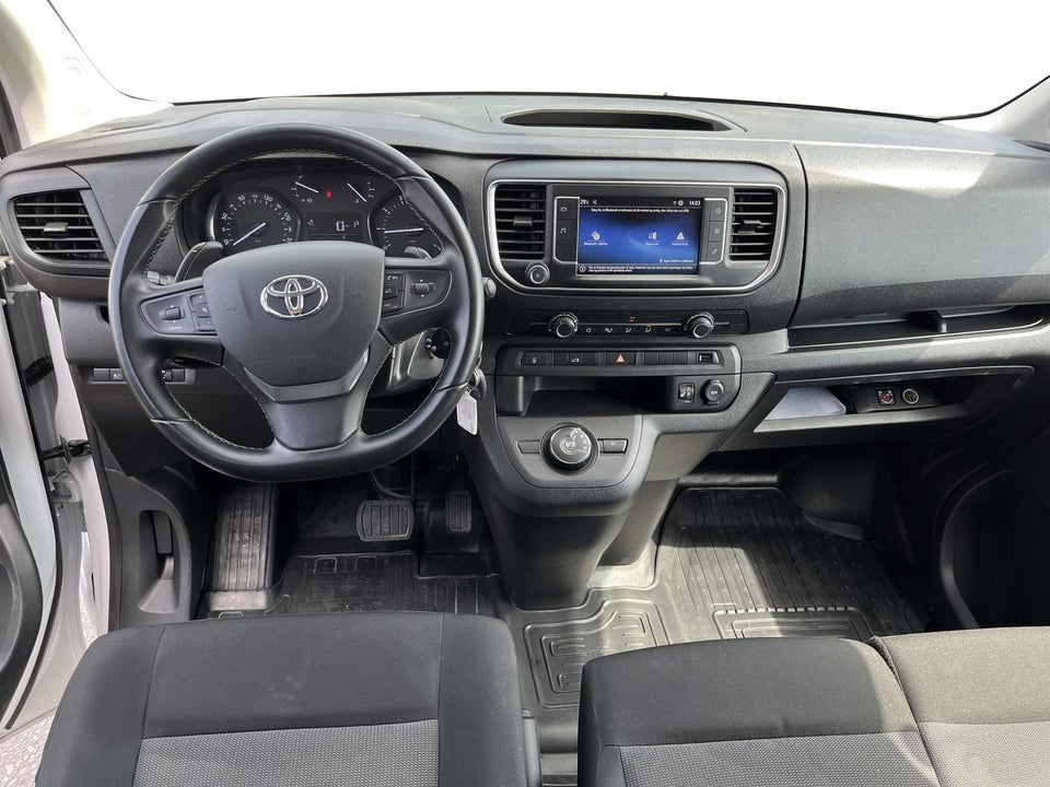 Toyota ProAce 2,0 D 144 Long Comfort Master aut. 4d