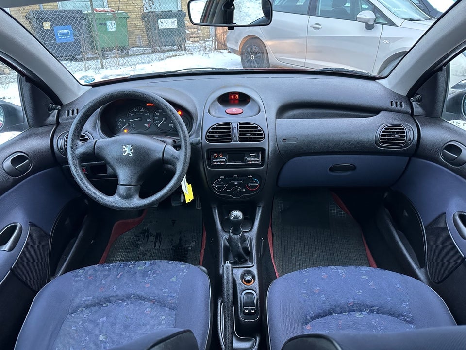 Peugeot 206 1,4 XR 5d