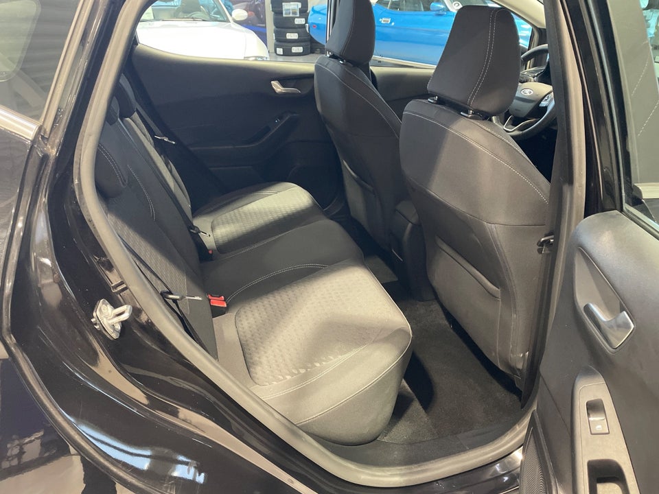 Ford Fiesta 1,0 EcoBoost mHEV Titanium 5d