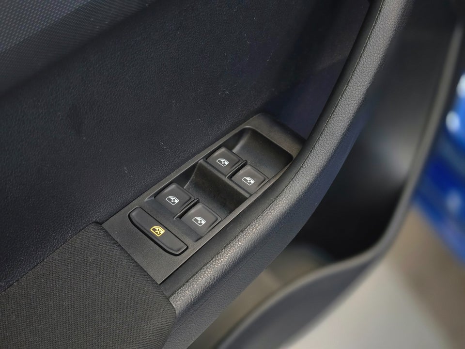 Skoda Fabia 1,0 MPi 75 Ambition 5d