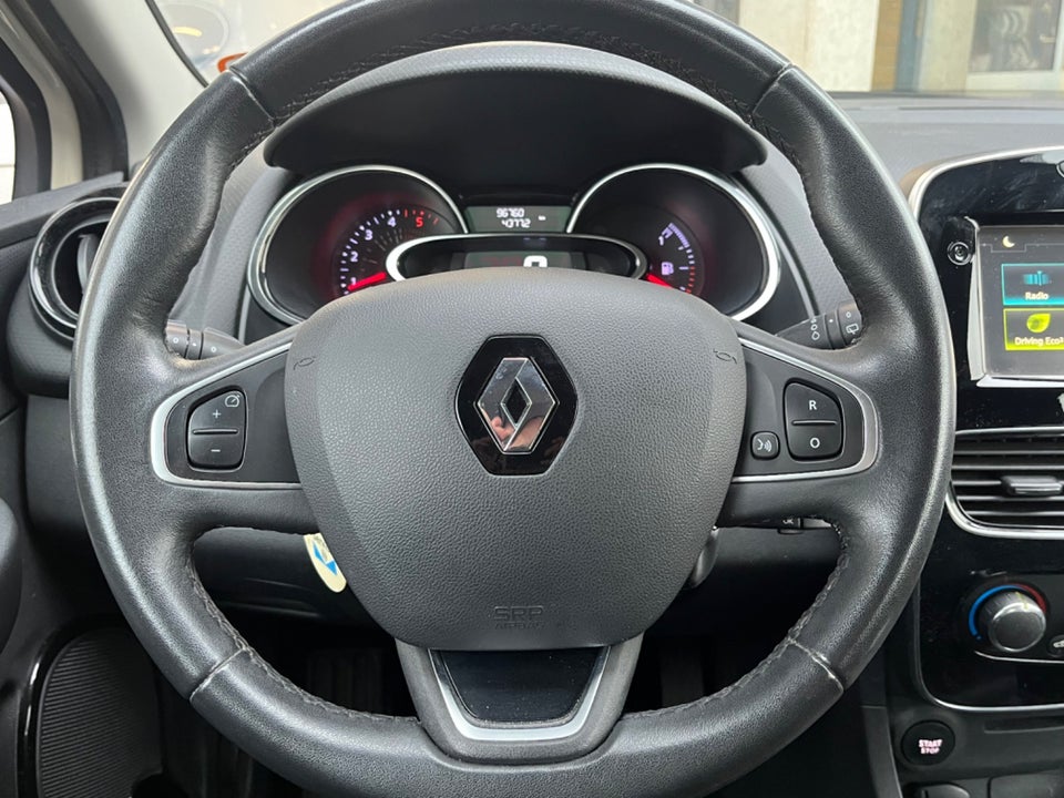 Renault Clio IV 1,5 dCi 90 Zen Sport Tourer 5d