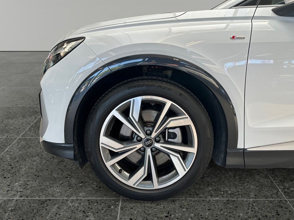 Audi Q4 e-tron 40 Sportback 5d