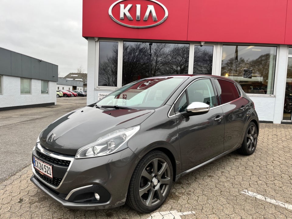 Peugeot 208 1,5 BlueHDi 100 Prestige Sky 5d