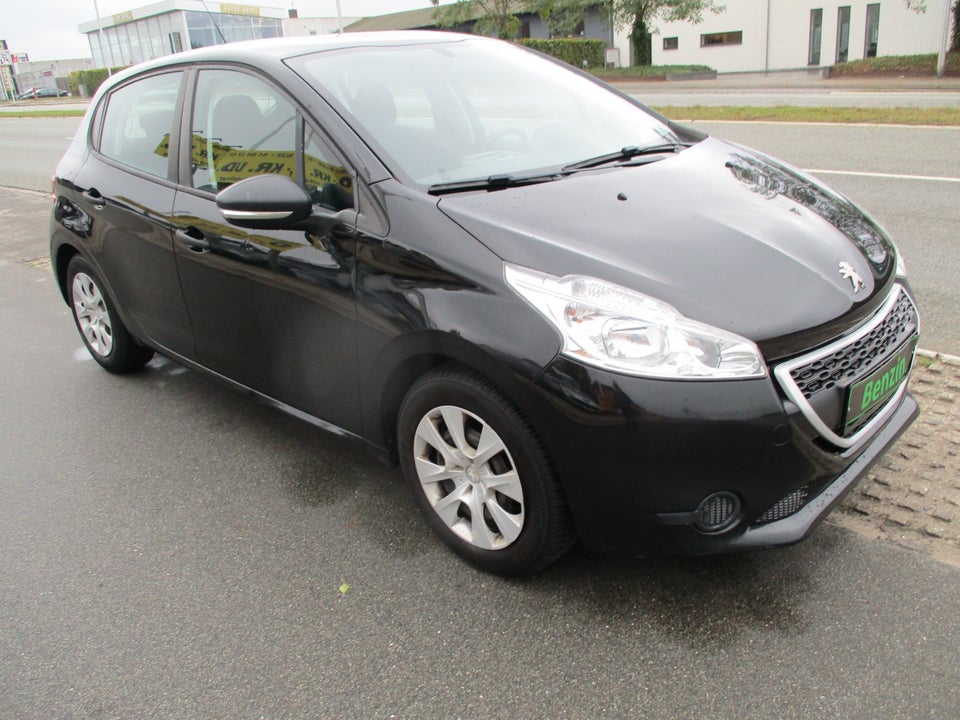 Peugeot 208 1,0 VTi Access Air 5d