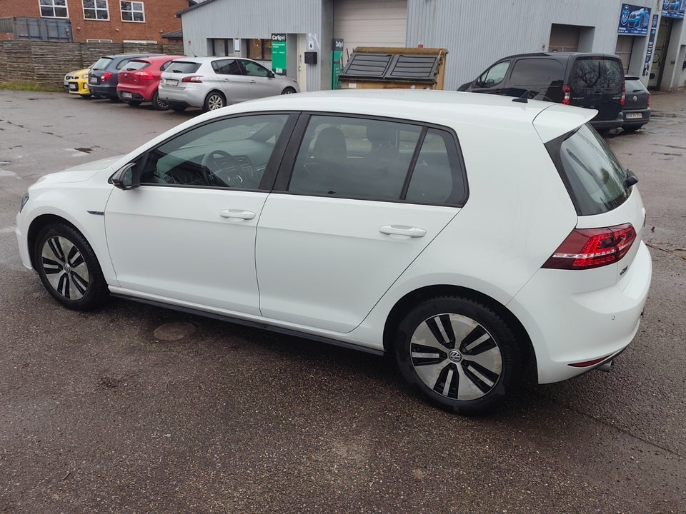 VW Golf VII 1,4 GTE DSG 5d