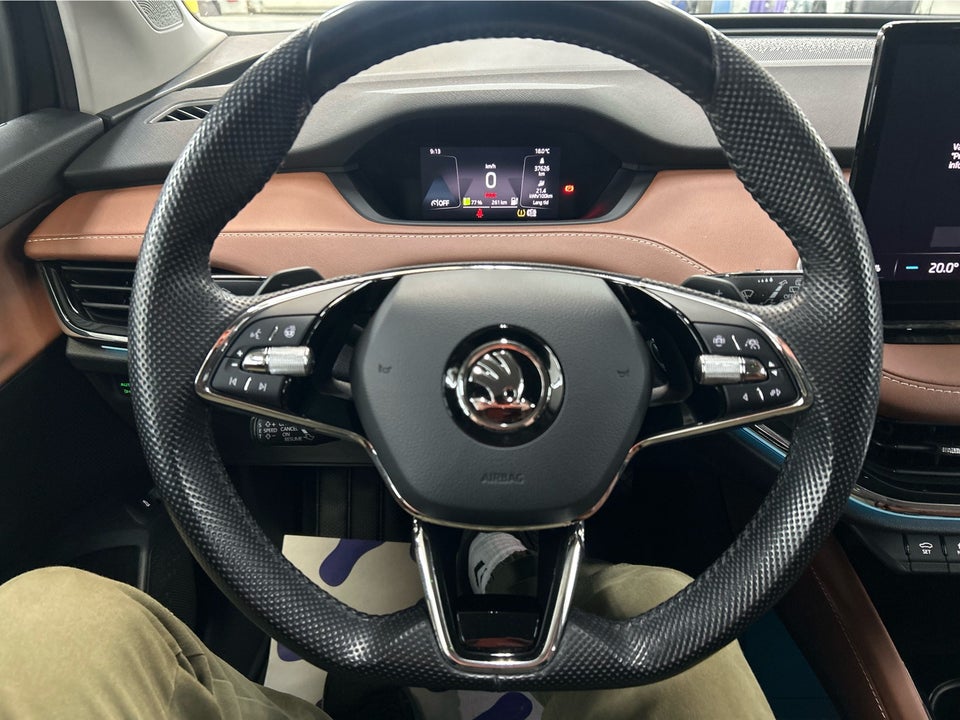 Skoda Enyaq 80x iV ecoSuite 5d