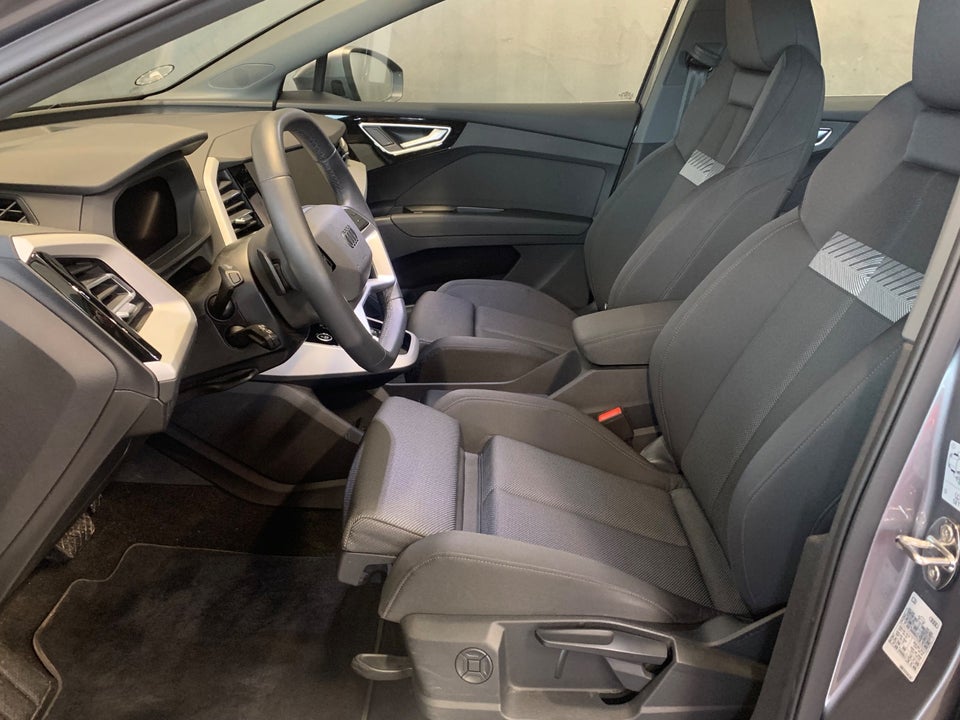 Audi Q4 e-tron 45 Progress 5d