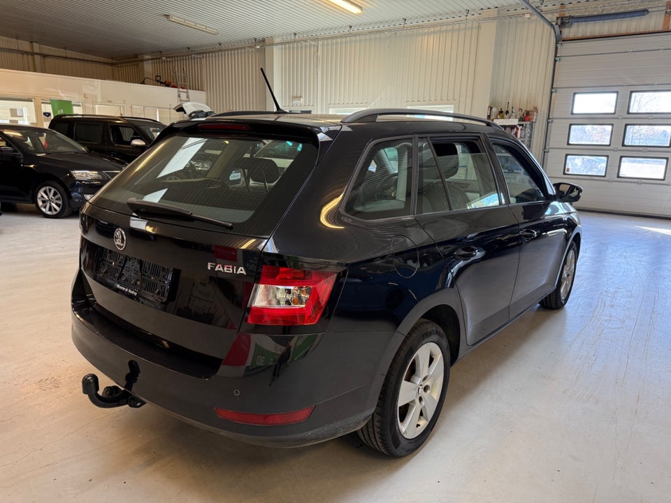 Skoda Fabia 1,0 TSi 95 Ambition Combi 5d