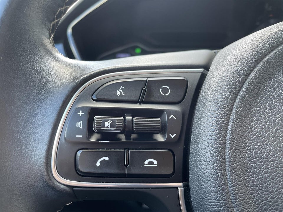 Kia Niro 1,6 PHEV Advance DCT 5d