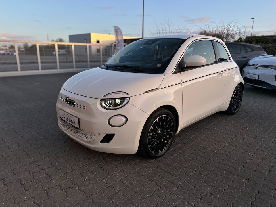 Fiat 500e 42 la Prima by Bocelli 3+1 4d
