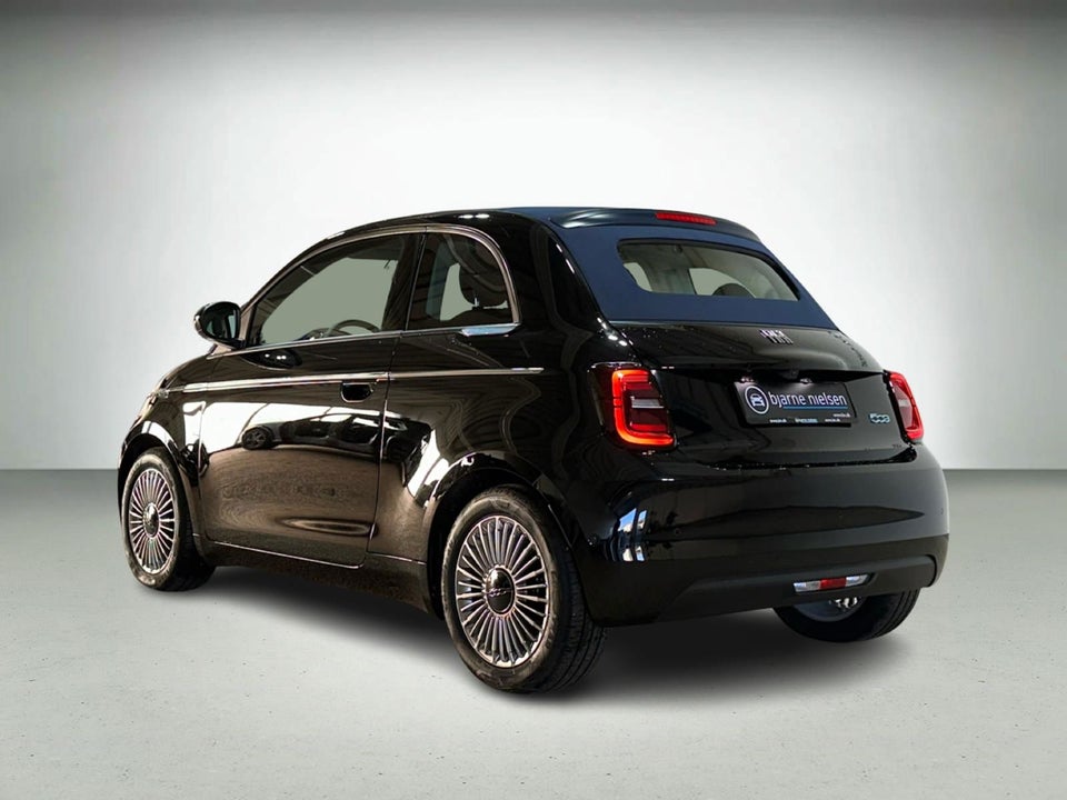 Fiat 500e Icon Cabrio 2d