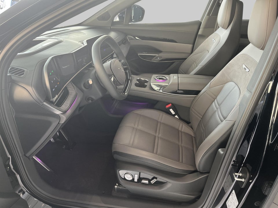 Hongqi EHS7 111 Performance 5d