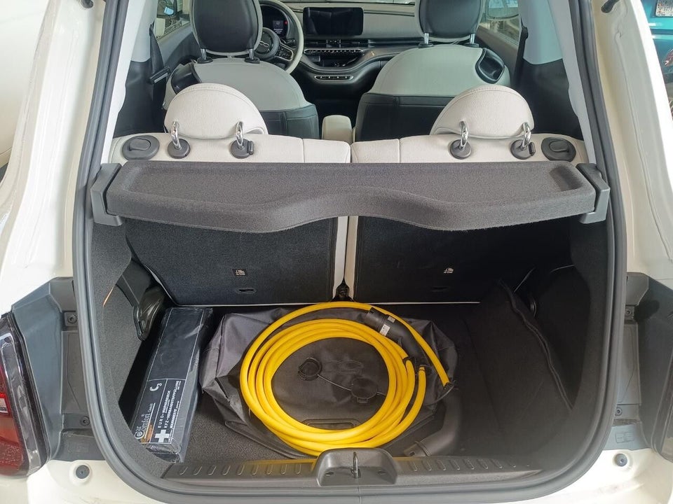 Fiat 500e 42 la Prima Sky 3d