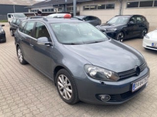 VW Golf VI 1,6 TDi 105 Comfortline Variant BMT 5d