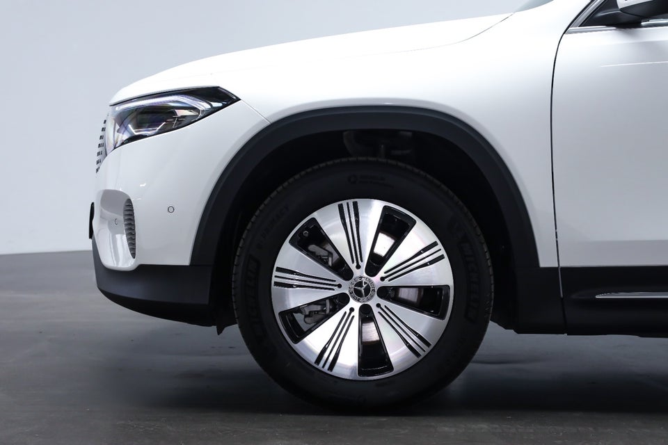 Mercedes EQB350 Progressive Advance Plus 4Matic 5d
