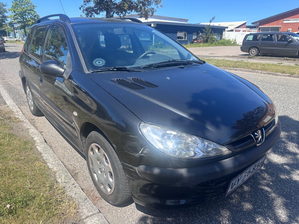 Peugeot 206 1,4 Edition SW 5d