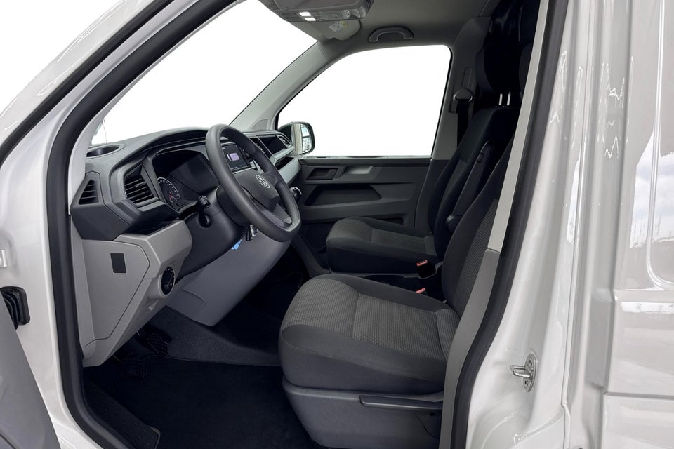 VW Transporter 2,0 TDi 150 Kassevogn lang