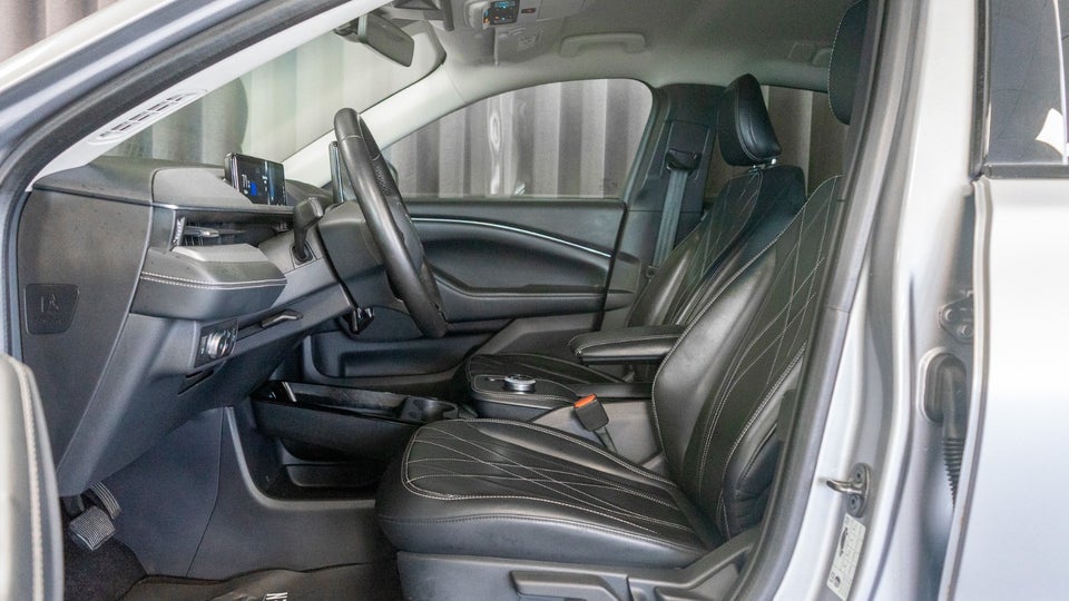 Ford Mustang Mach-E 75 Standard Range 5d