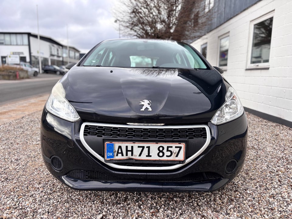 Peugeot 208 1,0 VTi Access 5d
