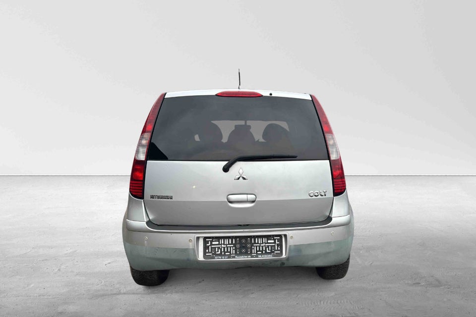 Mitsubishi Colt 1,3 Invite Coolpack aut. 5d