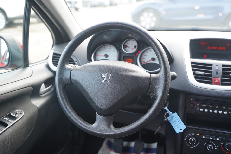 Peugeot 207 1,4 VTi Comfort+ 5d
