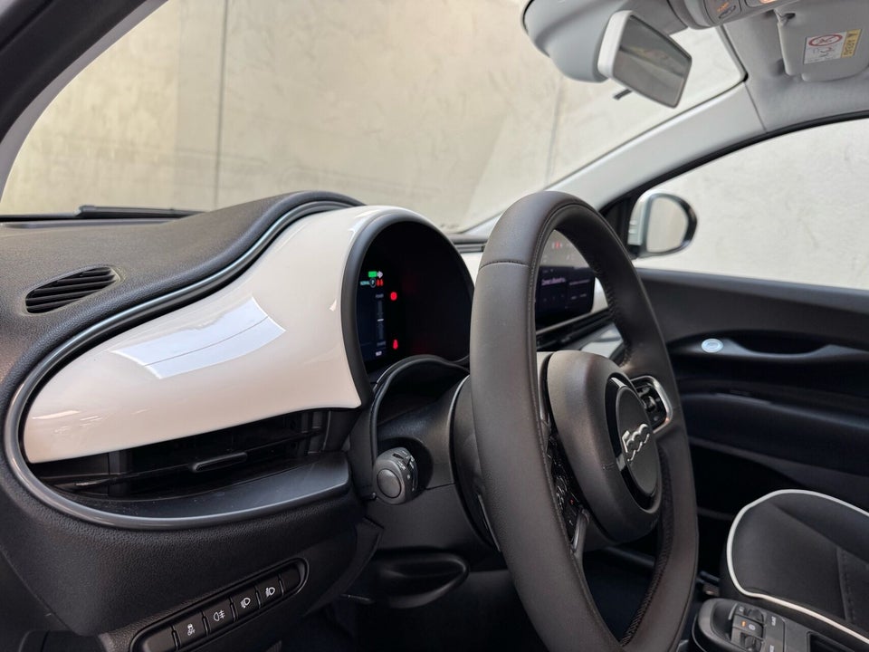 Fiat 500e 24 Icon 3d