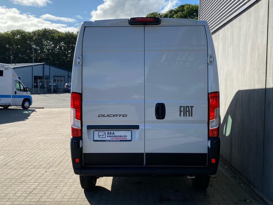 Fiat Ducato 35 Maxi 2,2 MJT 180 Kassevogn L2H2 Pro+ aut.