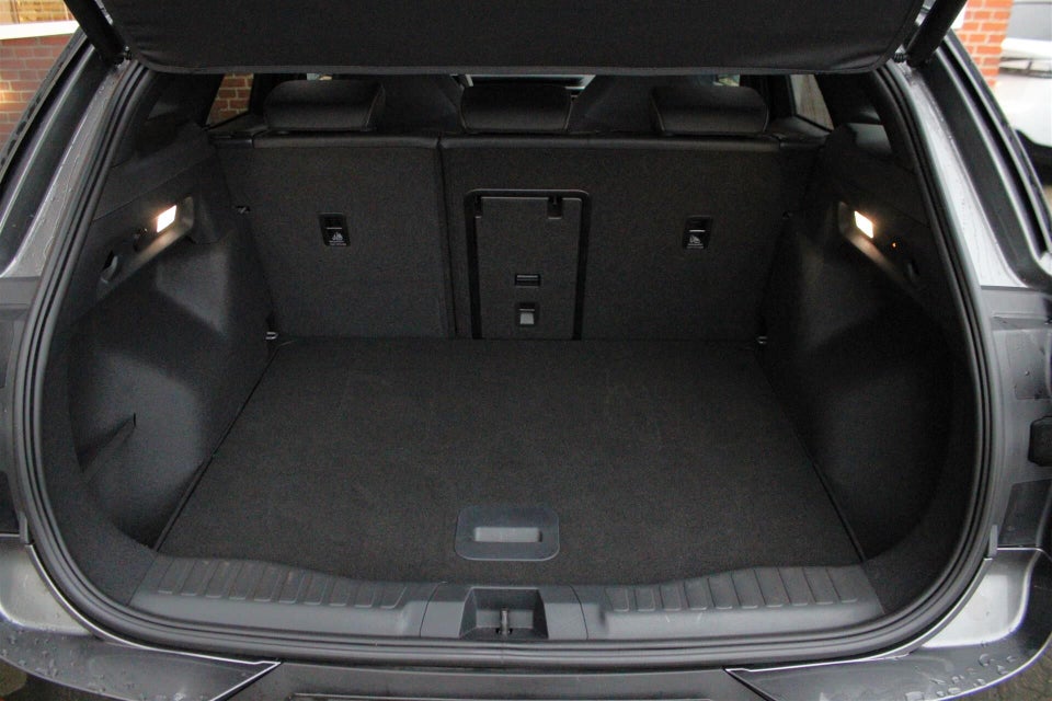 Ford Explorer 82 Select Extended Range 5d