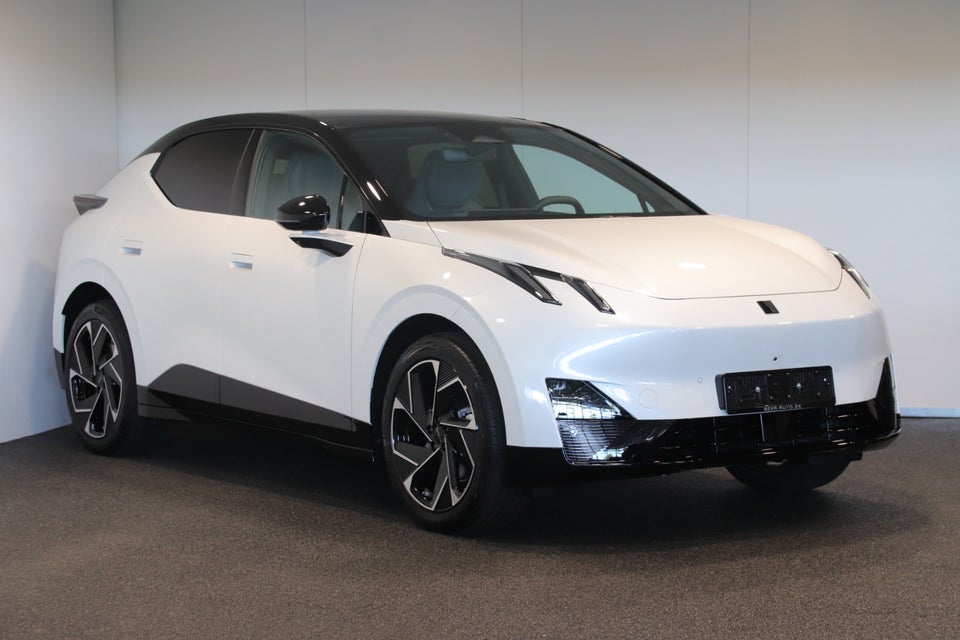 Volvo EX30 Extended Range Ultra 5d