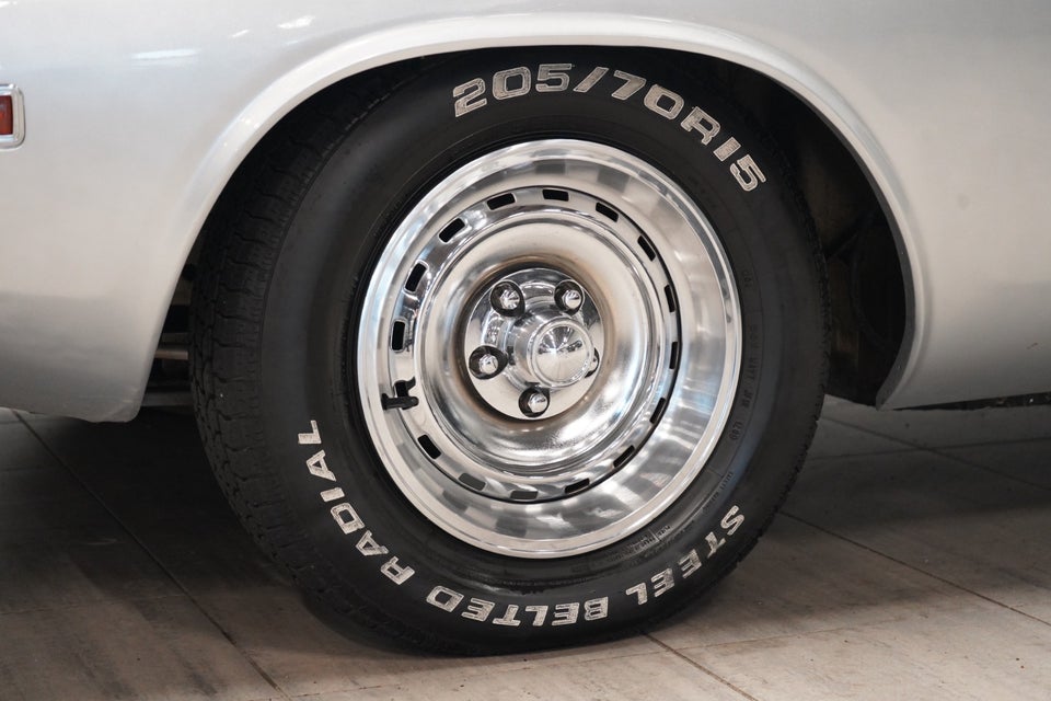 Dodge Challenger 5,4 aut. 2d