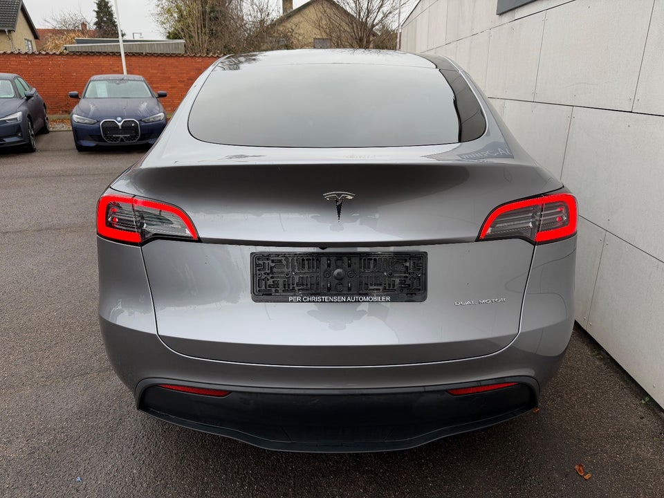 Tesla Model Y Long Range AWD 5d