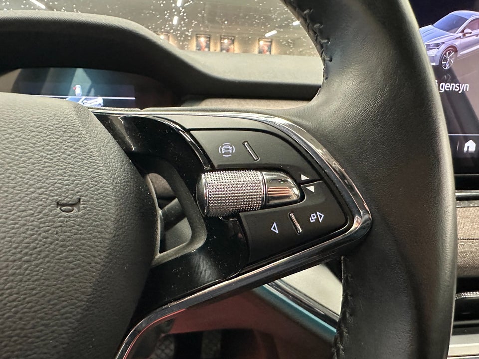 Skoda Enyaq 60 iV Lodge 5d