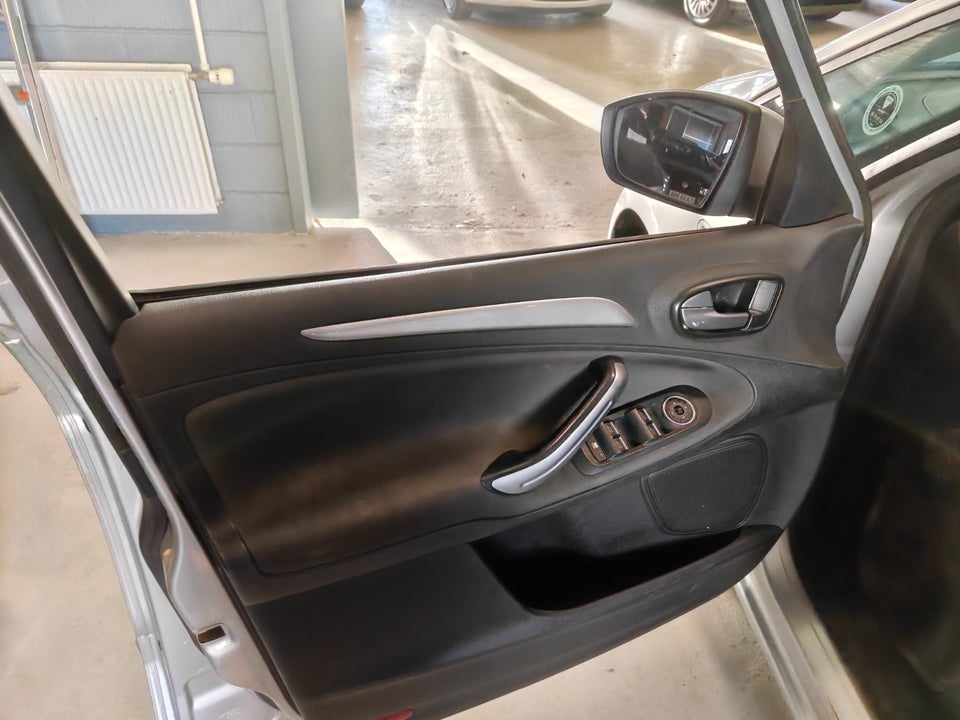 Ford S-MAX 2,0 Trend 7prs 5d