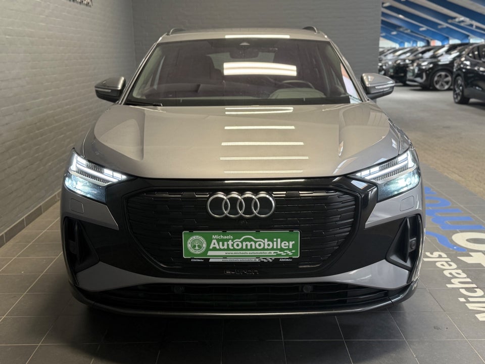 Audi Q4 e-tron 45 S-line quattro 5d