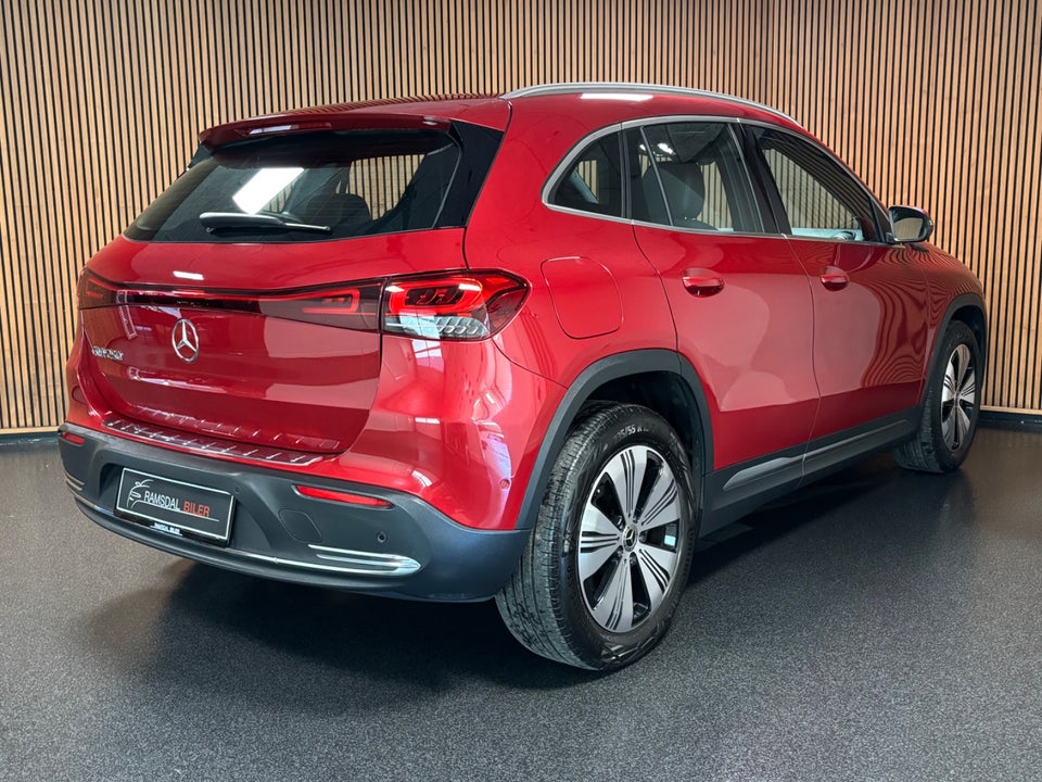 Mercedes EQA250 Progressive 5d